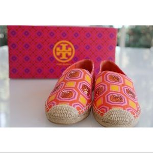 NWT Tory Burch Cecily Pink Embellished Espadrille